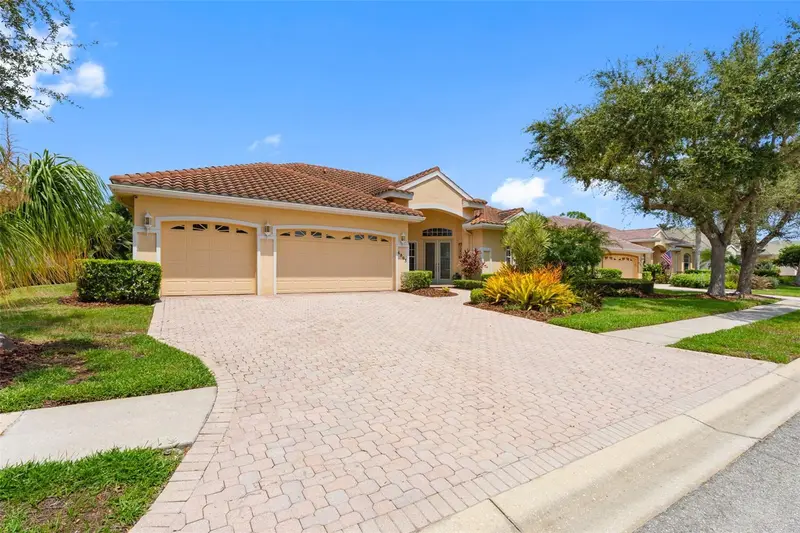6803 Coyote Ridge Ct, FL