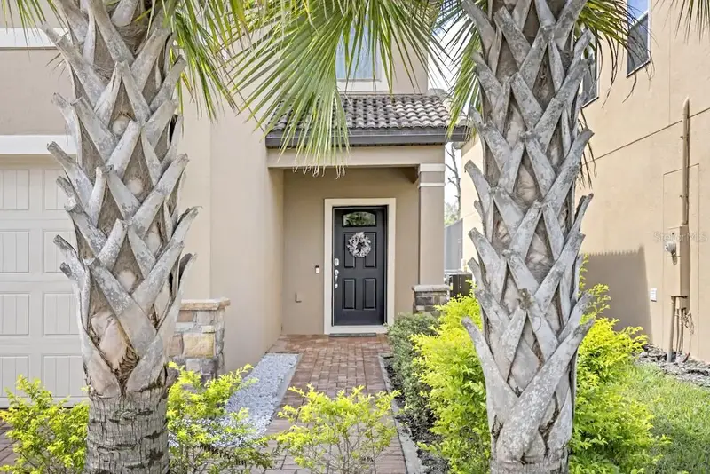 8896 Bengal Ct, FL