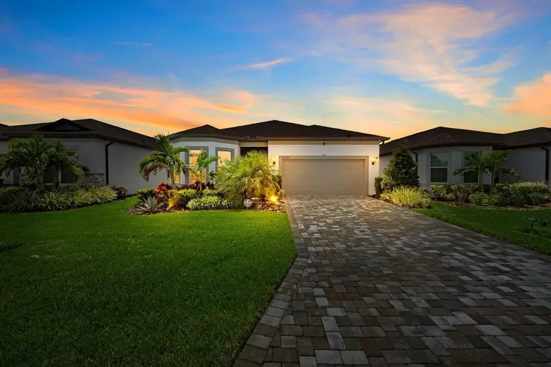 8749 Ocean Tides Cv, FL