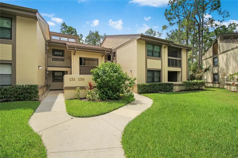 135 Woodlake Wynde #135, FL