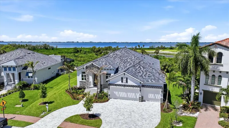6264 Champions Row St, FL