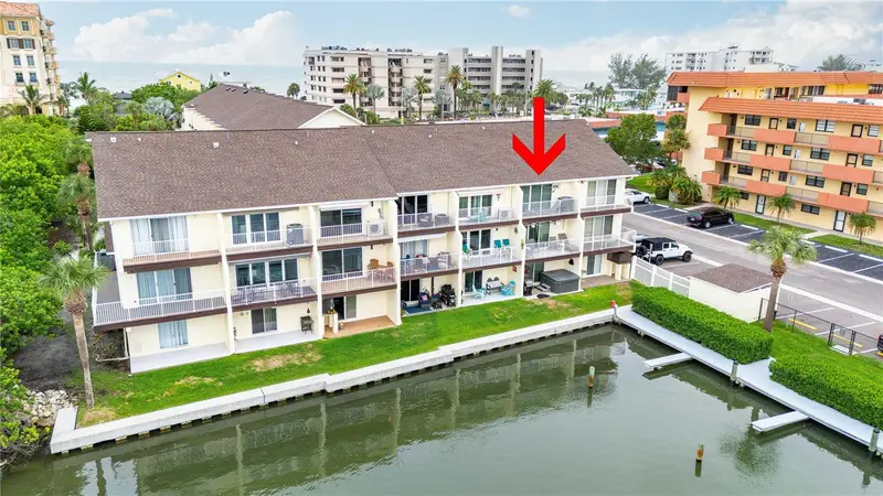19651 Gulf Blvd #B2, FL