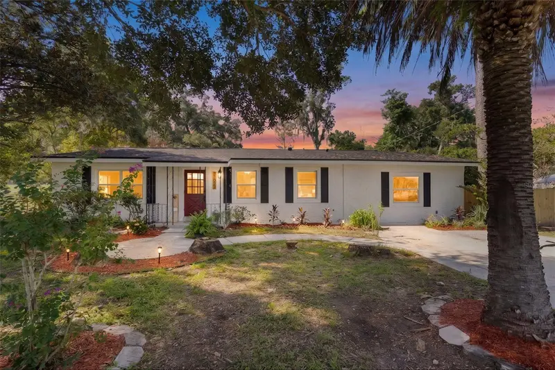 37072 Janet Cir, FL
