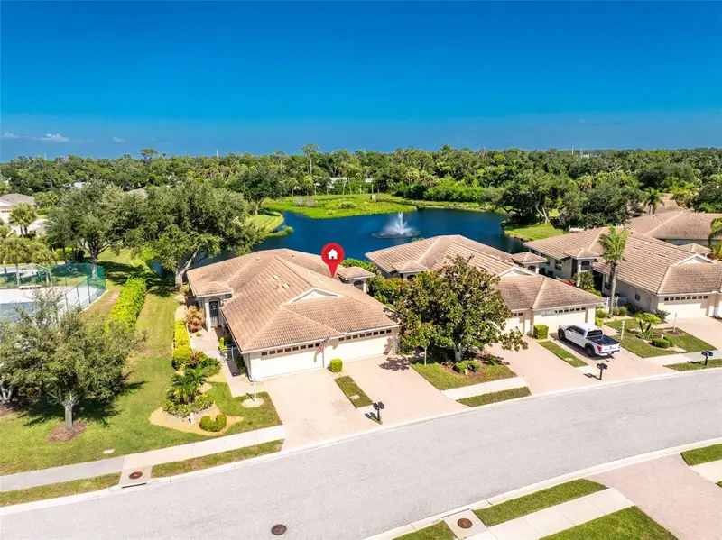 1050 Yosemite Dr, FL