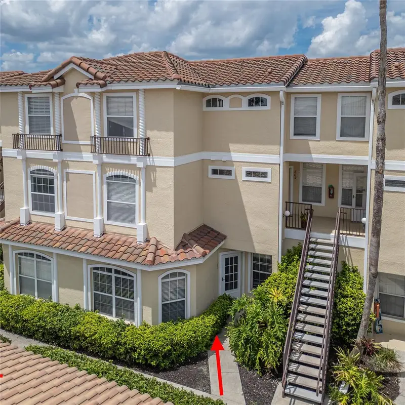 673 Sandy Neck Ln #103, FL