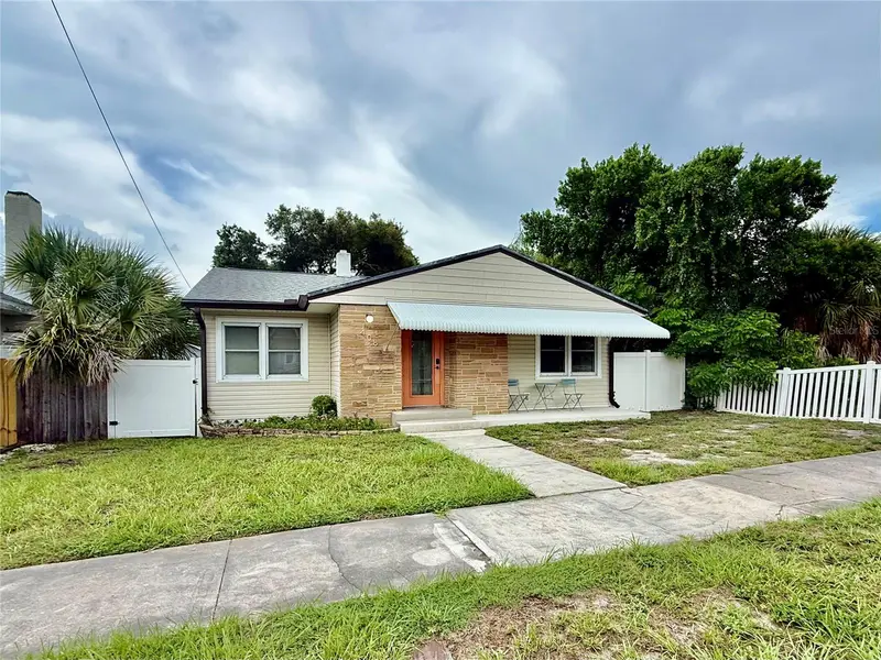408 Princess St, FL