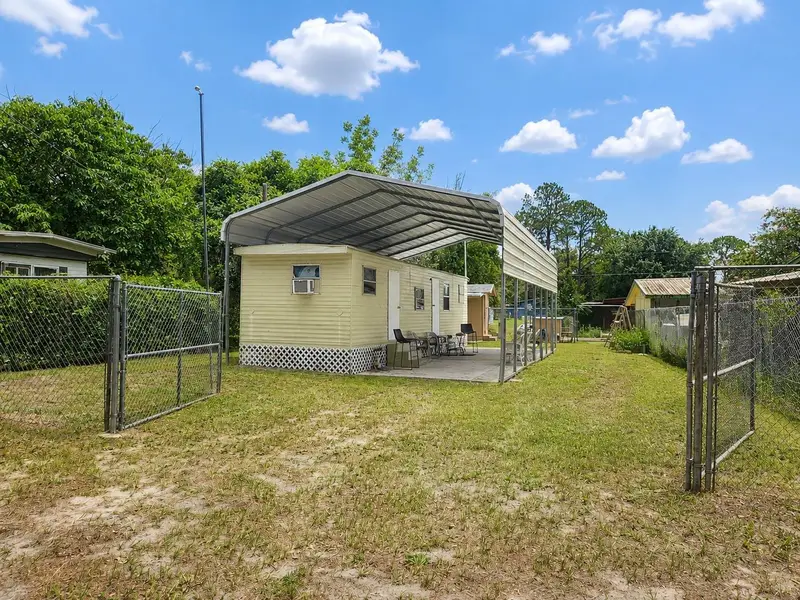 23824 Ne 188th Pl, FL