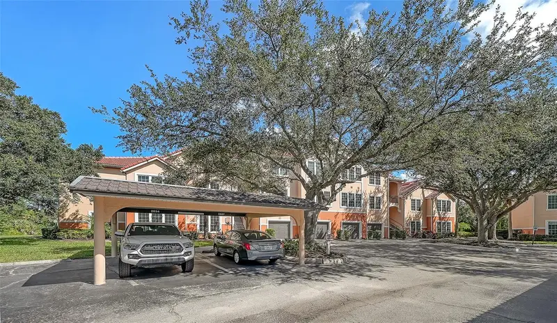 4126 Central Sarasota Pkwy #2027, FL