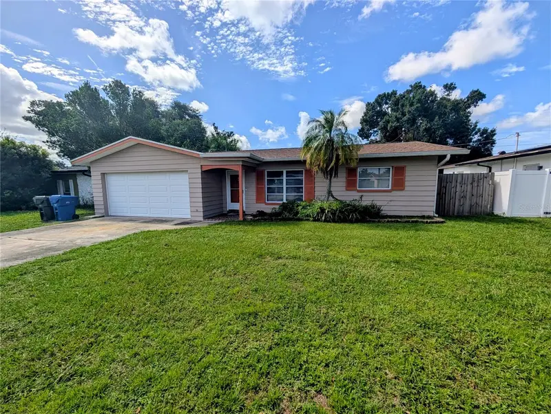 969 6th Ave Ne, FL