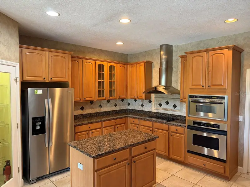 9609 Westover Club Cir, FL
