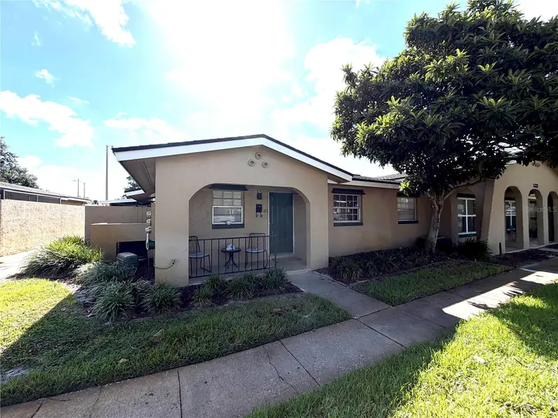 533 Cascade Cir #103, FL
