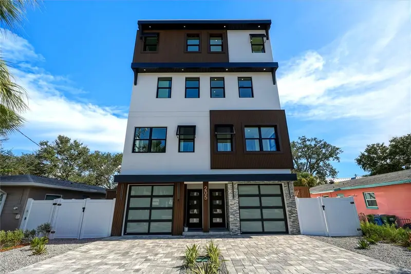 205 Bates Ave, FL