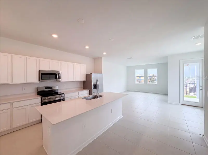 3102 Kurtz Ter, FL