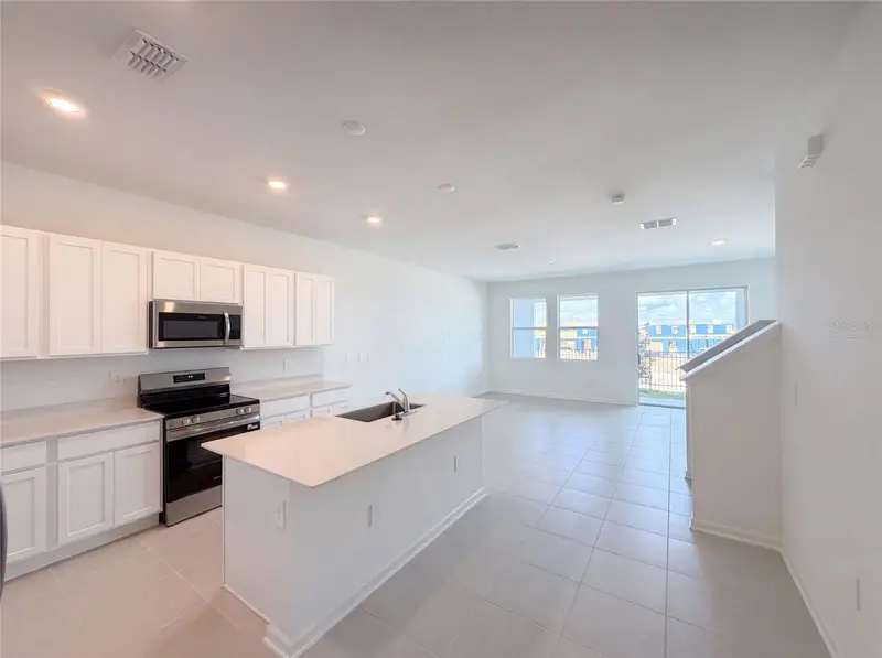 3110 Kurtz Ter, FL