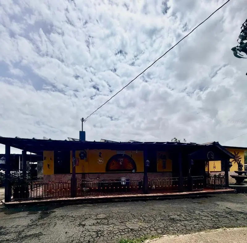 Carr 690 Km 3.2 Bo Sabana Hoyos, PR
