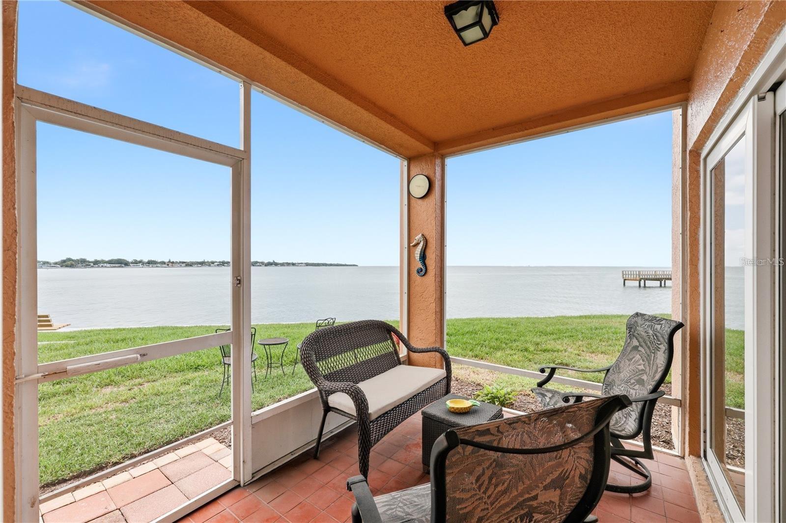 7400 Sunshine Skyway Ln S #111, FL