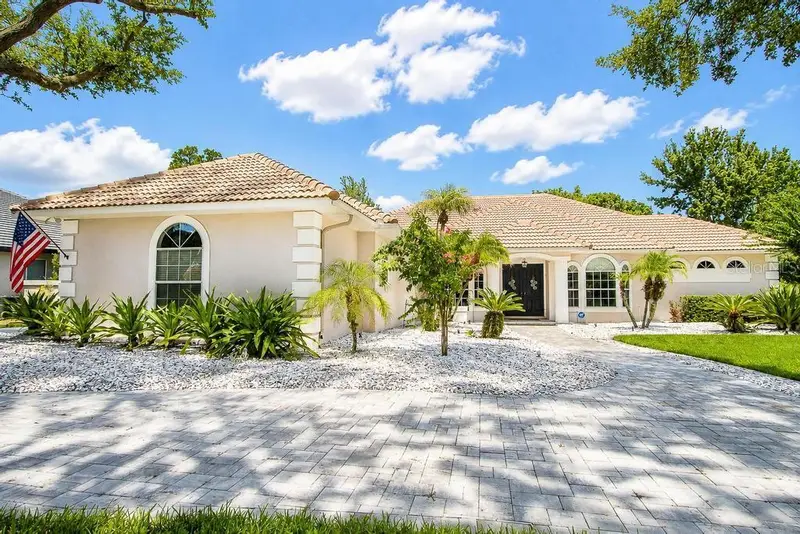9606 Camberley Cir, FL