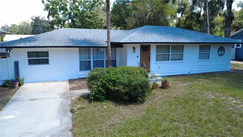 925 E 10th Ave, FL