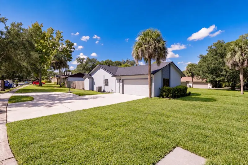 954 Niblick Dr, FL