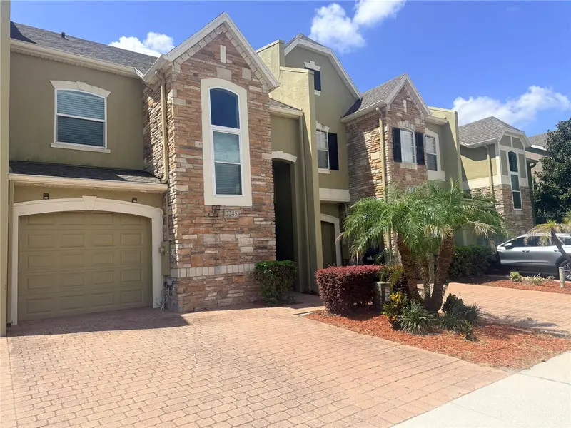 2245 Chatham Place Dr, FL