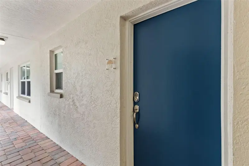 17035 Gulf Blvd #116, FL