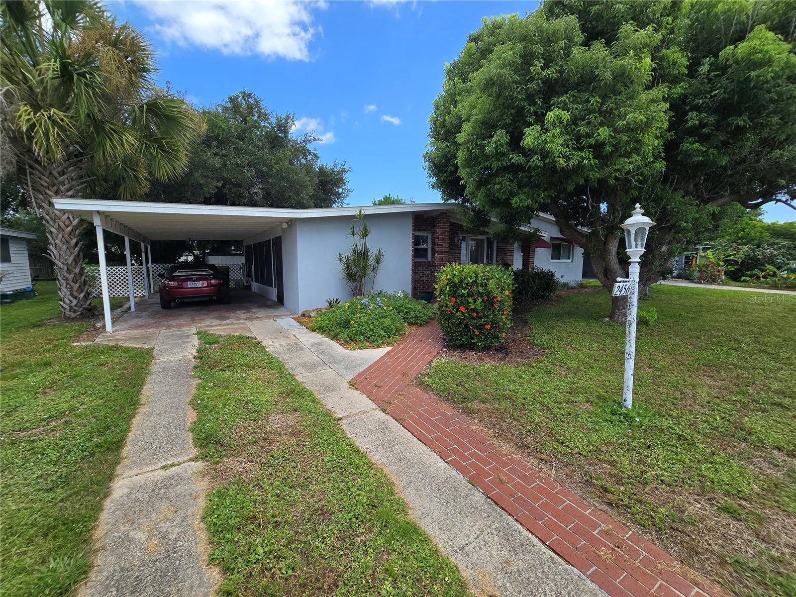 2456 Ednor St, FL