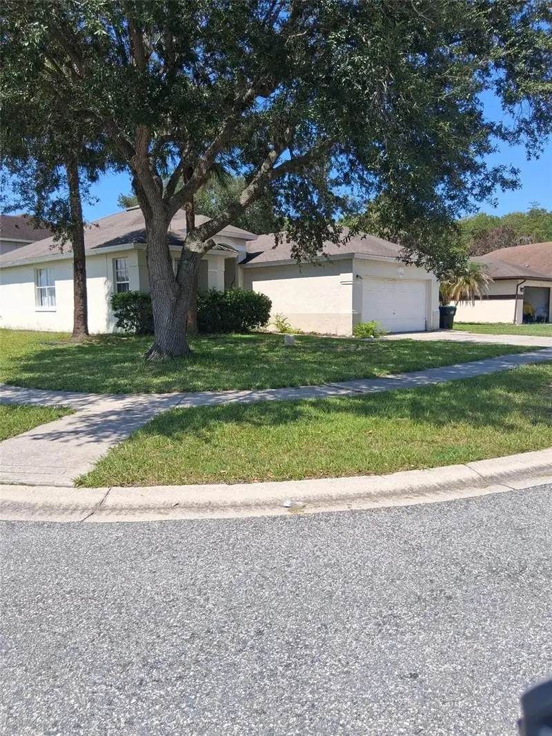 13824 Greenebridge Ct, FL
