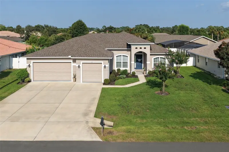 15 Fairchild Ln, FL