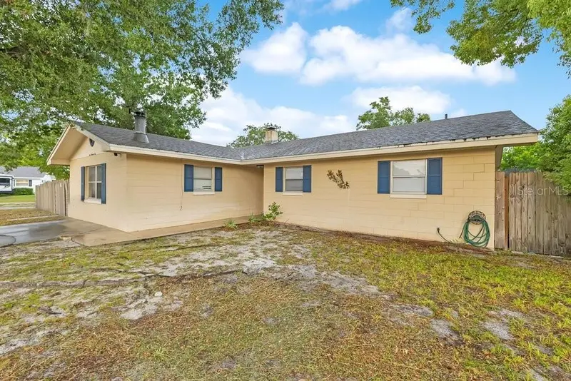 506 Clayton Cir, FL
