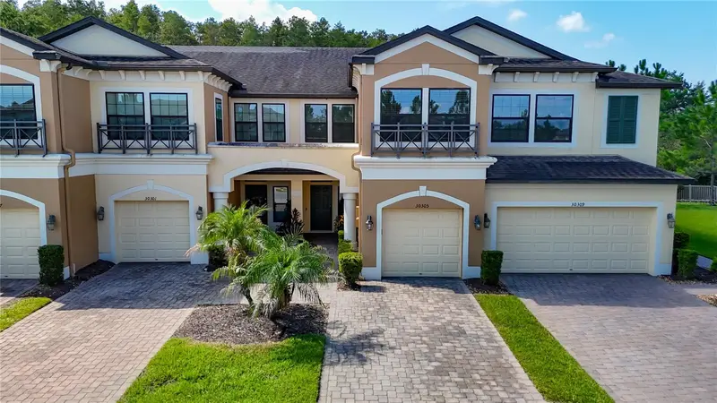 30305 Southwell Ln, FL