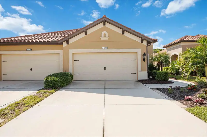 328 Acerno Dr, FL