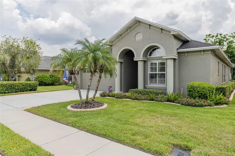 1056 Stoney Creek Dr, FL
