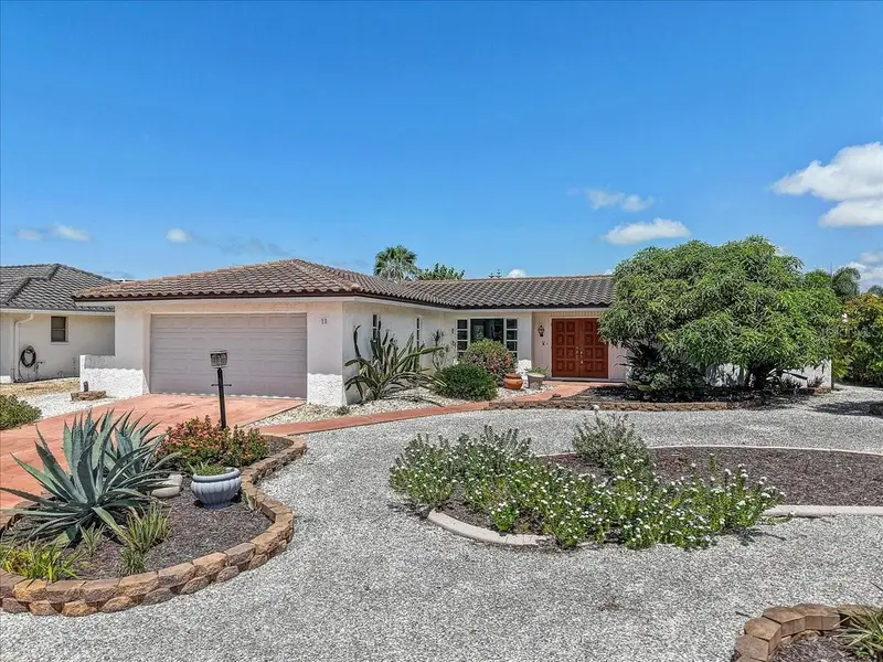 11 Old Trail Rd, FL