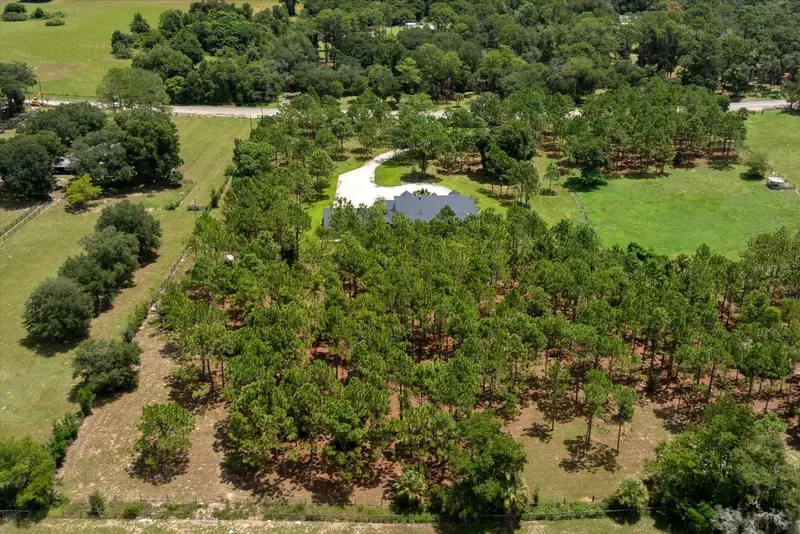 5208 Effie Dr, FL