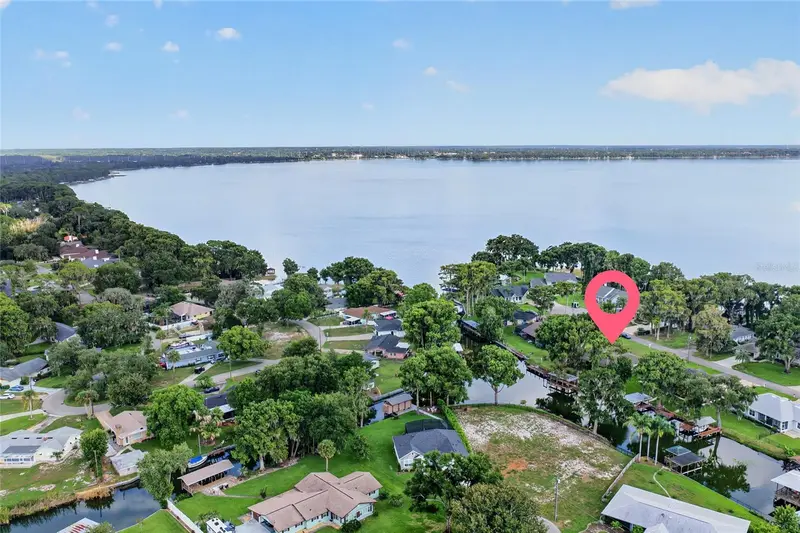 235 Temple Cir, FL