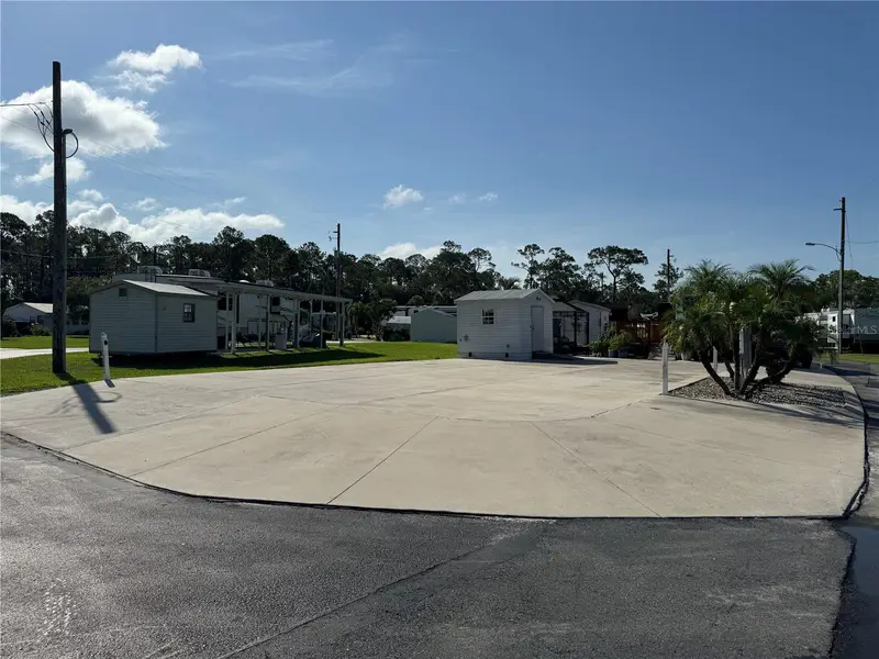 1389 Shipwreck Ln, FL