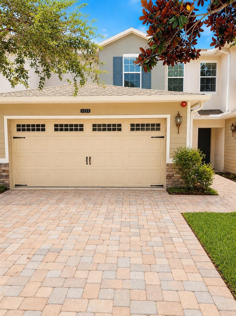Stoneybrook West listing
