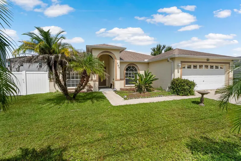 705 Robin Ct, FL