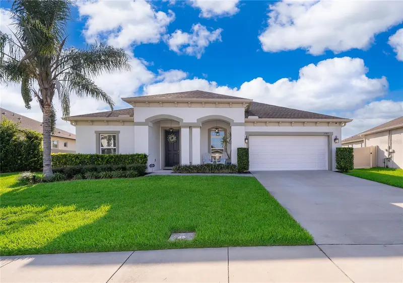 1787 Chatsworth Cir, FL