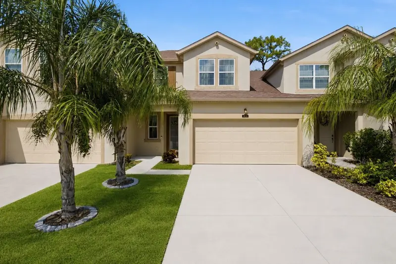5636 Silverbridge Trl, FL