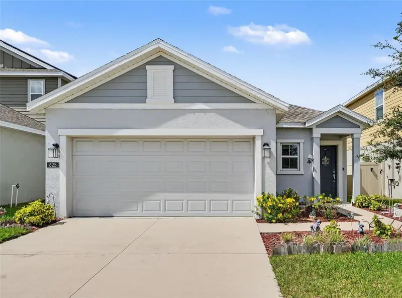 625 Trotters Dr, FL