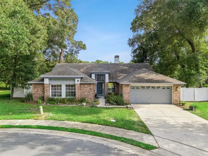 806 Oak Forest Ct, FL