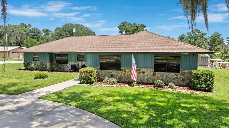 1351 Cr 482n, FL