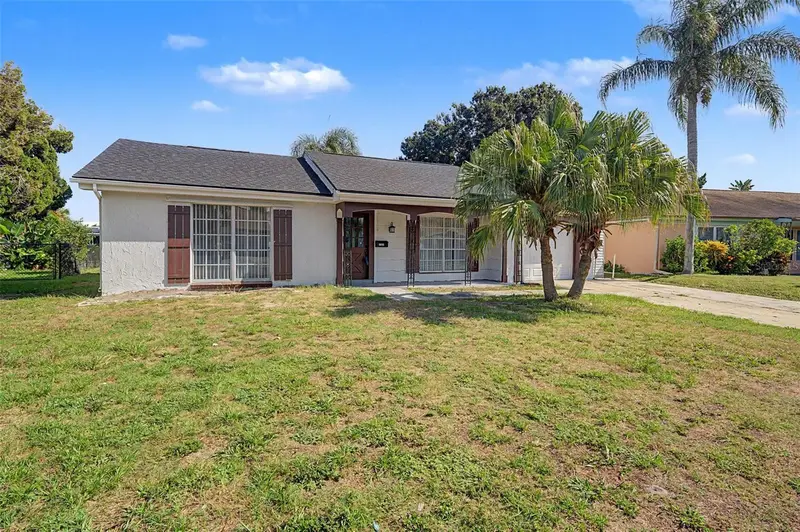 3909 Sail Dr, FL
