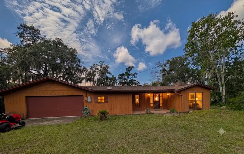 348 Mitnik Dr, FL