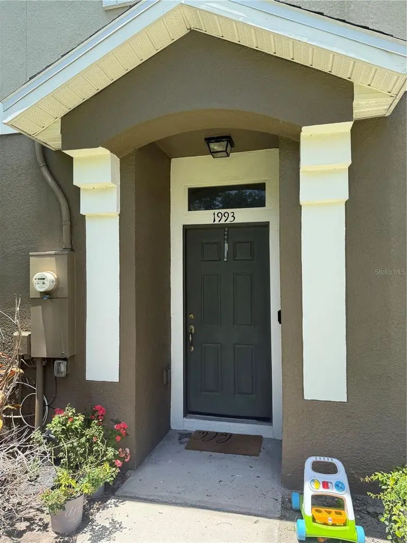 1993 Estancia Cir #B, FL