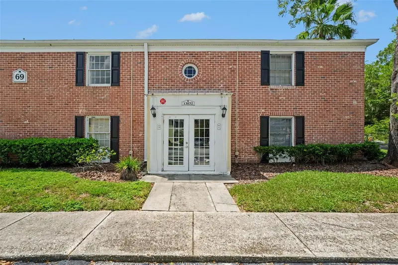 13832 Orange Sunset Dr #101, FL