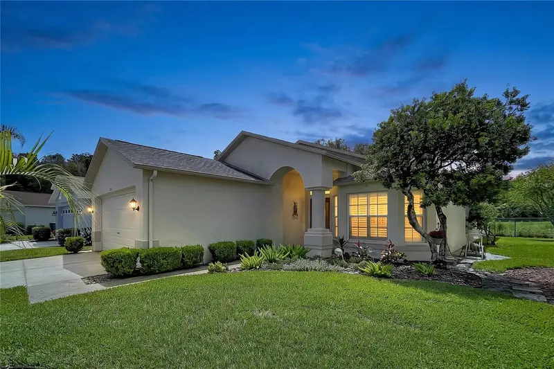 1017 Sweet Jasmine Dr, FL