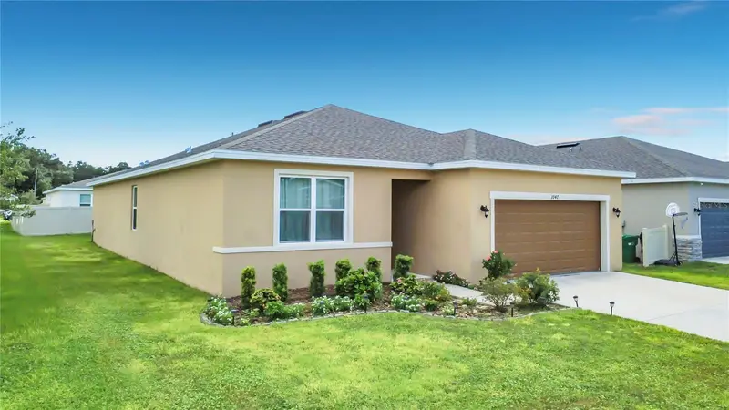 3947 Mayhill Loop, FL