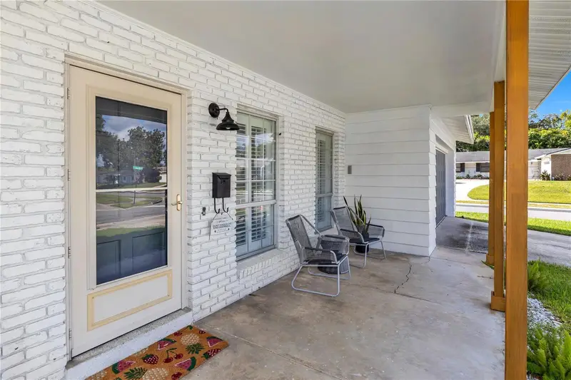 611 Bryan Ct, FL